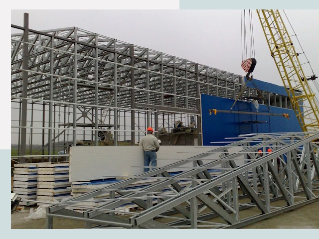 Строительство заводов в Назарове