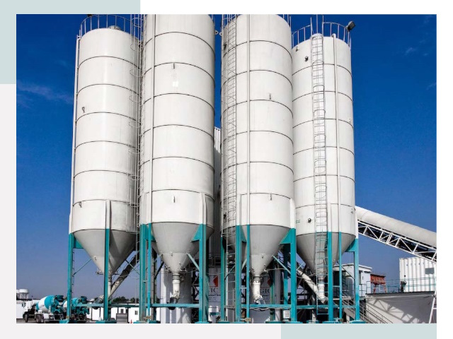 Строительство цементных силосов в Назарове